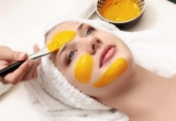 Cách làm trắng da bằng sữa chua và bột nghệ giúp da sáng mịn tự nhiên
